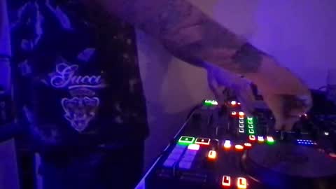 busco rockera online show from March 6, 6:48 pm