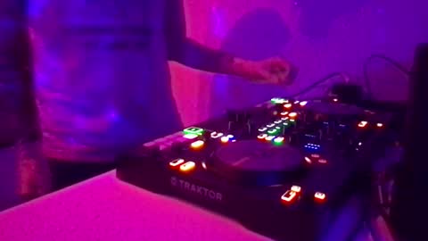 busco rockera online show from February 15, 6:55 pm