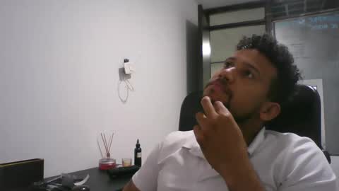 All online show from April 22, 3:24 am