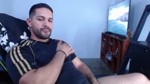 alonxoo online show from December 15, 3:24 am