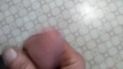 alostmale online show from January 2, 3:26 am