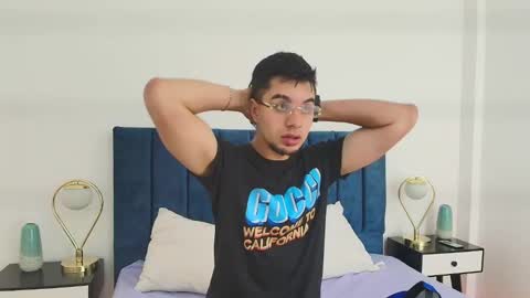 Amadeo Wild online show from March 9, 2:21 pm