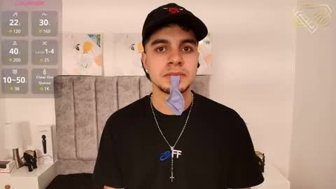 Amadeo Wild online show from January 22, 4:02 pm