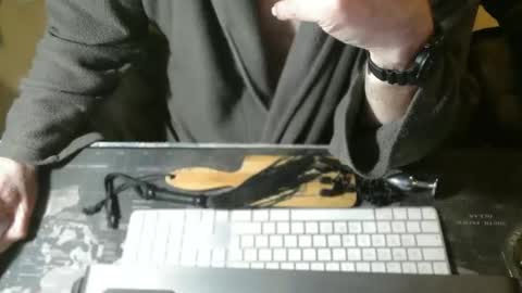 amslave4f online show from April 16, 10:12 pm