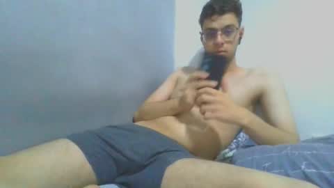 andres129494 online show from November 23, 3:17 am