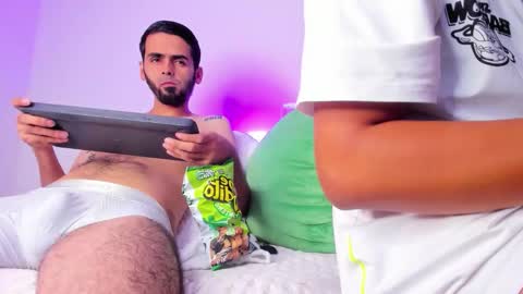 Snapshot of andres_ocampo02 chatting on October 20, 2:37 am ANDRES                               INDEPENDENT MODEL  online show from October 20, 2:37 am