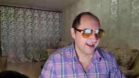ANDRE online show from October 24, 9:22 am