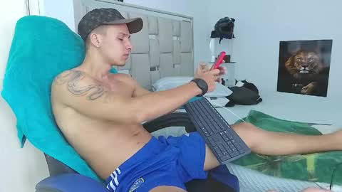 Andrew online show from April 29, 2:49 am