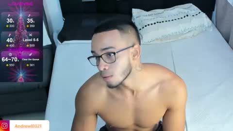 Snapshot of andrewl0321 chatting on January 20, 8:29 pm Follow me in Fansly     online show from January 20, 8:29 pm