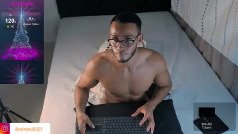 Snapshot of andrewl0321 chatting on December 20, 8:17 am Follow me in Fansly     online show from December 20, 8:17 am