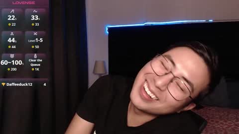 andrewmhilton_ online show from January 16, 6:27 am