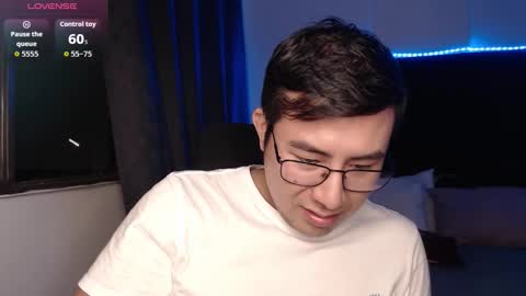 andrewmhilton_ online show from March 3, 7:16 am