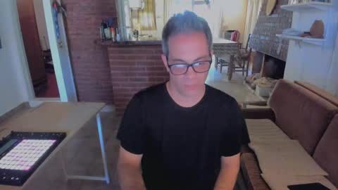 Andrew online show from February 18, 3:31 pm