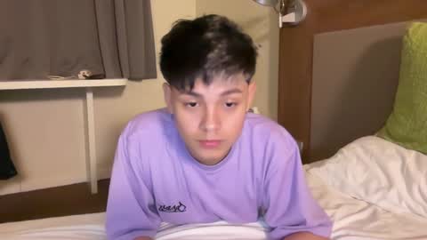 Andy online show from December 17, 4:32 pm