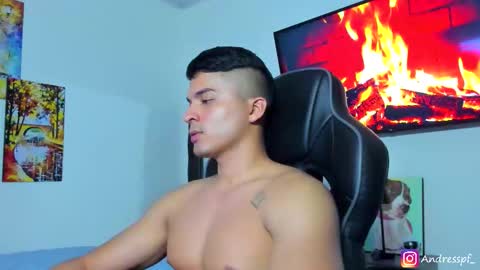 Andres online show from February 10, 6:56 pm