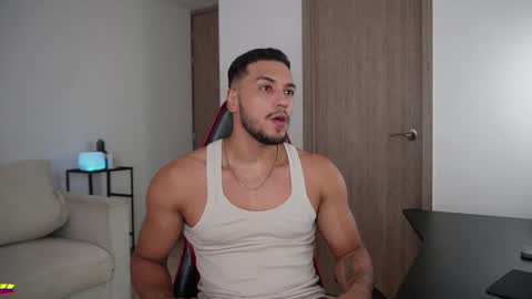 my onlyfans     online show from February 23, 10:33 pm