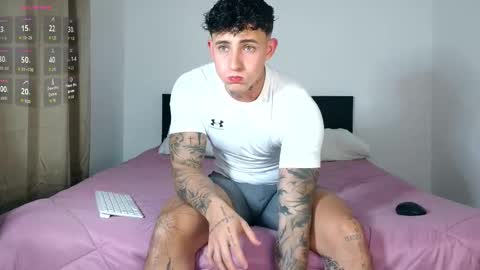 angel_boy01 online show from October 24, 11:28 pm