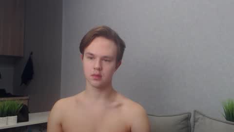 Angel online show from February 5, 9:05 am