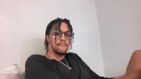 Animeboygirls online show from January 6, 6:39 am