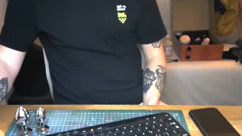 Snapshot of annecylake chatting on January 6, 5:38 pm annecylake online show from January 6, 5:38 pm