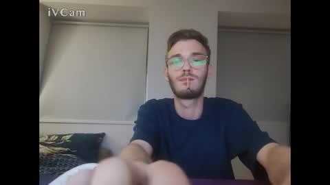 anonymousstoner58 online show from April 13, 3:18 am