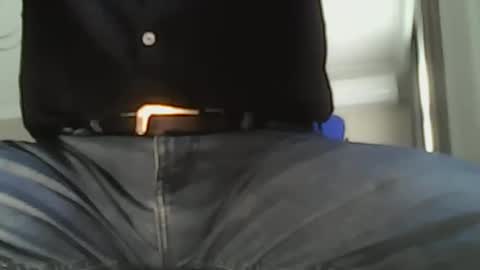 Snapshot of antarctic_male33 chatting on October 26, 11:34 am antarctic male online show from October 26, 11:34 am