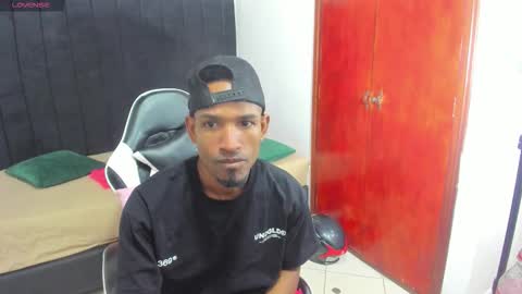       online show from January 7, 12:15 am