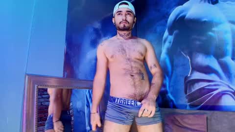 antoinemoretti online show from October 9, 9:41 pm