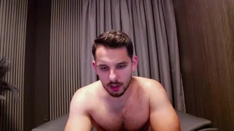 HI My name is Antonio online show from November 8, 8:23 pm