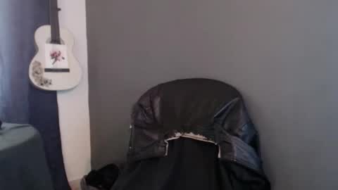 antonnello_ online show from January 14, 4:44 pm