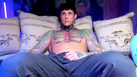 Tom online show from December 17, 6:09 am