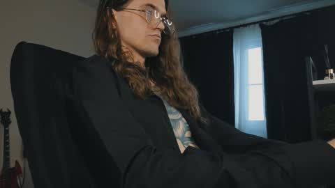 Inspector Ganja Keane online show from February 14, 2:02 pm