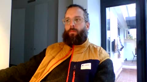 apc_3 online show from January 7, 8:19 am