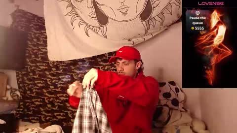 Andres online show from December 20, 11:28 am