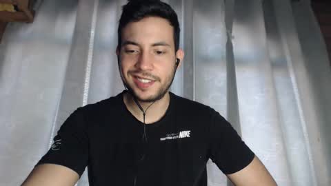 Snapshot of armando_2002 chatting on January 27, 2:35 pm ARMANDO online show from January 27, 2:35 pm