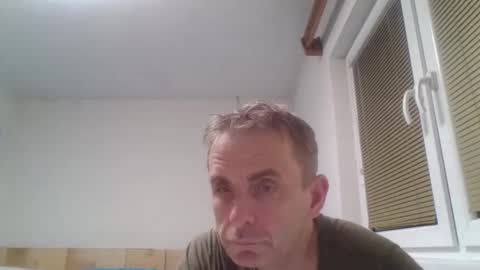 aromannn online show from December 18, 5:42 pm