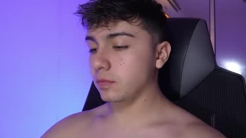 aron__cooper online show from October 30, 1:30 am