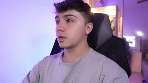 aron__cooper online show from December 20, 2:18 am