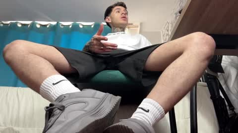   online show from December 13, 10:41 am