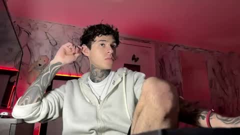   online show from February 12, 10:14 am