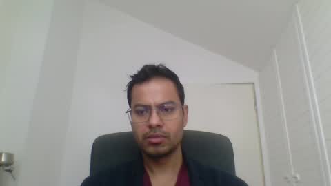 asharma1984xyz online show from April 7, 8:25 am