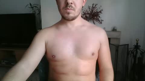 Snapshot of ashiat chatting on January 24, 2:51 pm ashiat online show from January 24, 2:51 pm