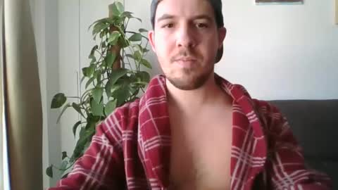 Snapshot of ashiat chatting on December 19, 10:24 am ashiat online show from December 19, 10:24 am