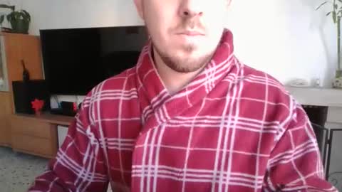 ashiat online show from December 1, 1:47 pm