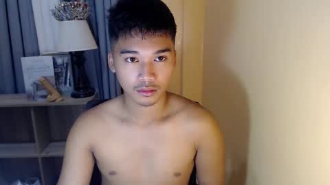 asianhunk_jamesx online show from October 16, 11:18 am