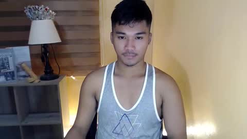 asianhunk_jamesx online show from November 19, 11:43 am
