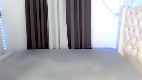 Roy online show from November 28, 9:55 am