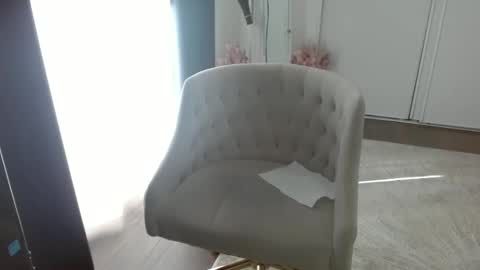 latex online show from January 2, 6:01 pm