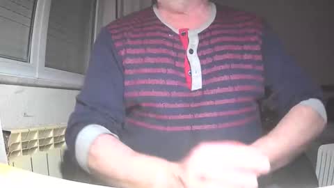 astelover online show from December 13, 8:37 pm