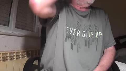 astelover online show from December 3, 6:49 pm